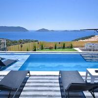 Villa Src — 1