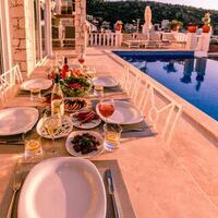 Villa Ketchy — 18