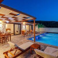 Villa Fesleğen Üzümlü — 4