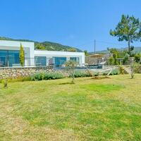 Villa Mercury 9 — 32