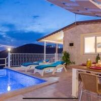 Villa Hilal — 1