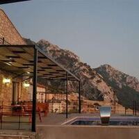 Villa Cennet — 12