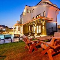 Villa Luna Vista 3 — 5