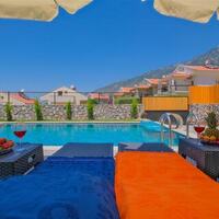 Villa Santorini — 11