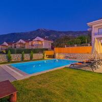 Villa Santorini — 28