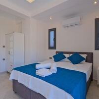 Villa Santorini — 46