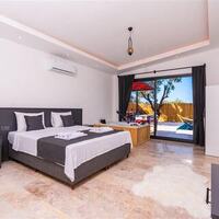 Villa İbiza — 75