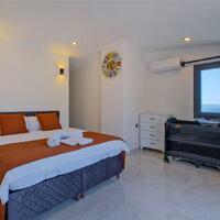 Villa Santorini — 58