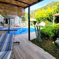 Villa Dere — 53