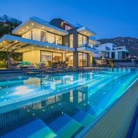 Villa Vogue — 35