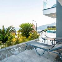 Villa Vogue — 41