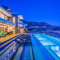 Villa Vogue — 45