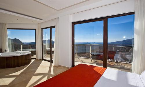 Villa Falcon Lodge — 32