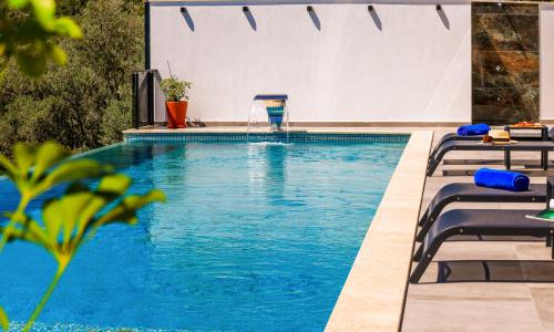 Villa Fi Manor — 18