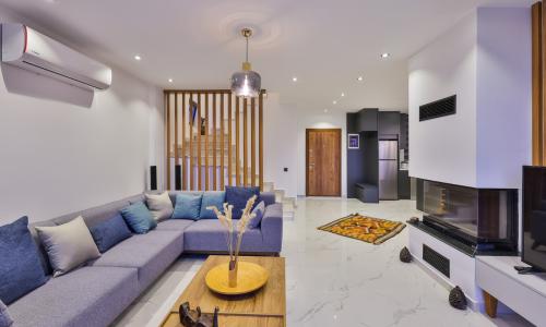 Villa Fi Manor — 39