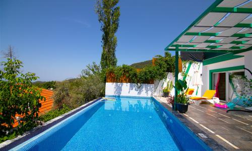 Villa Petra — 15