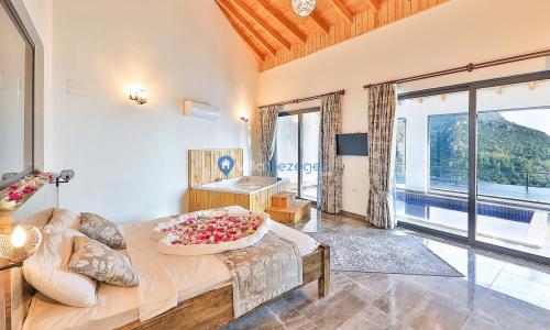 Villa Myra — 14