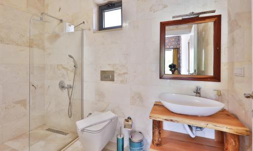 Villa Azra Naz — 24