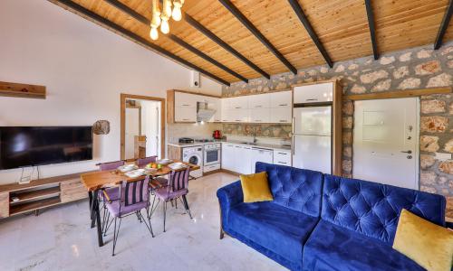 Villa Azra Naz — 29