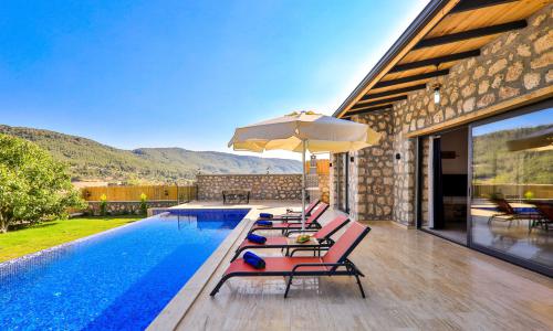 Villa Azra Naz — 4