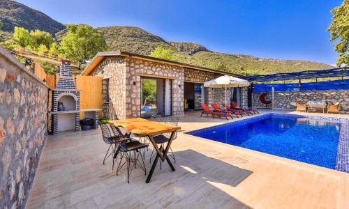 Villa Azra Naz — 13