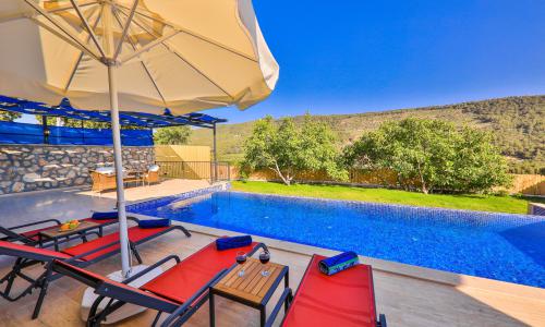 Villa Azra Naz — 12