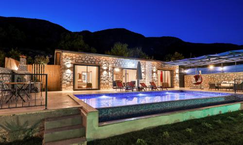 Villa Azra Naz — 38