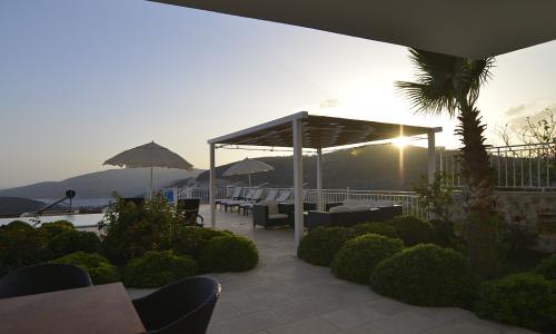 Villa Falcon Lodge — 12