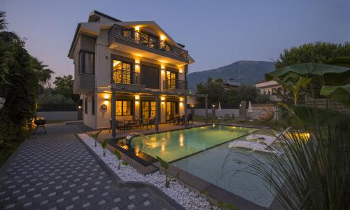 Villa Lore B — 11