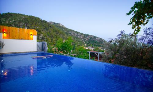 Villa Petra — 17