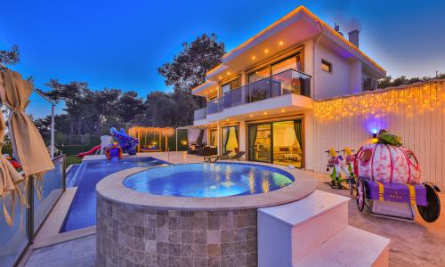 Villa Disney Land — 2