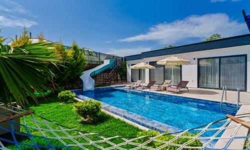Villa Elena 1