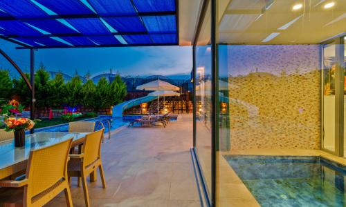 Villa Elena 1 — 44