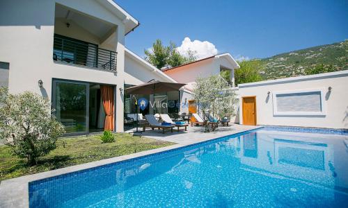 Villa Half Moon 1
