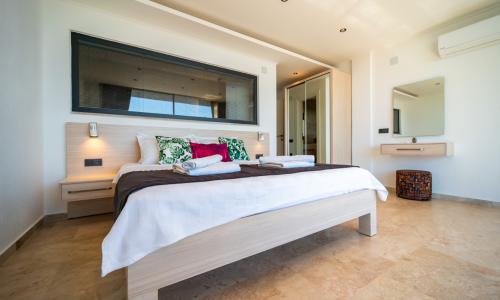 Villa Azde — 82