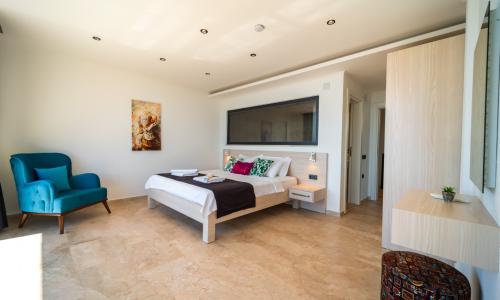 Villa Azde — 83
