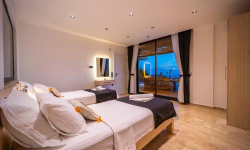 Villa Azde — 92