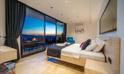 Villa Azde — 100