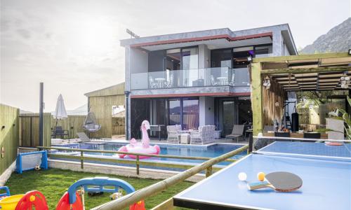 Villa Azores Çukurbağ — 2