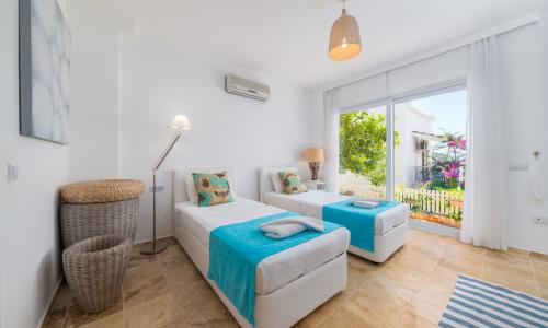 Villa Beyza — 24