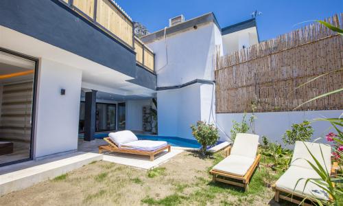 Villa Roze — 6