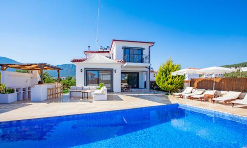 Villa Toscana — 1