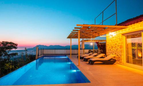 Villa Atilla — 24