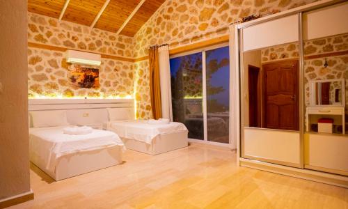 Villa Atilla — 34