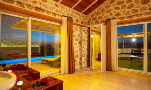 Villa Atilla — 36