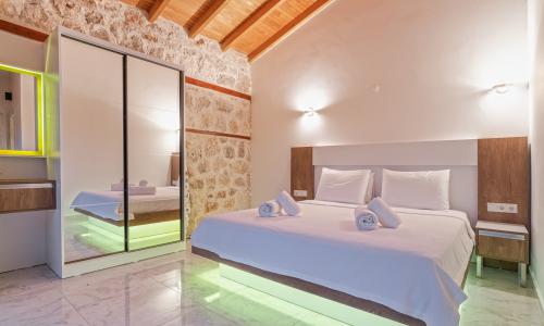 Villa Carya Famm 1 — 37