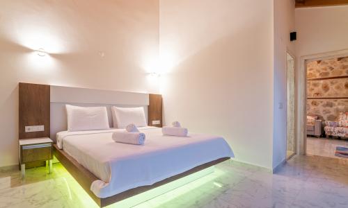Villa Carya Famm 1 — 38
