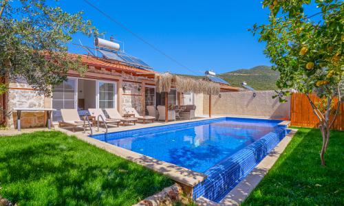 Villa Carya Famm 1