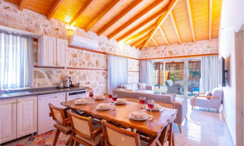 Villa Carya Famm 1 — 23