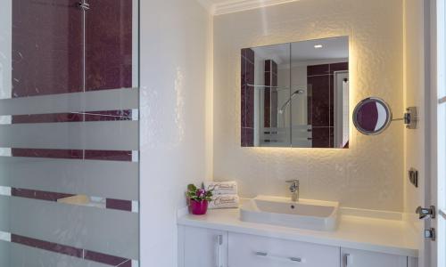 Villa Chremado — 32